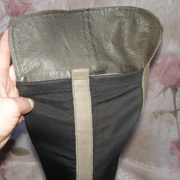 Vintage size 9 Charles David Taupe Leather Knee High Boots - Picture 8 of 13